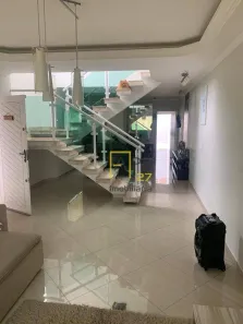 Sobrado com 3 Quartos à venda, 177m² no Jardim Vila Galvão, Guarulhos