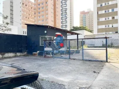 Lote/Terreno para alugar, 429m² no Cambuí, Campinas