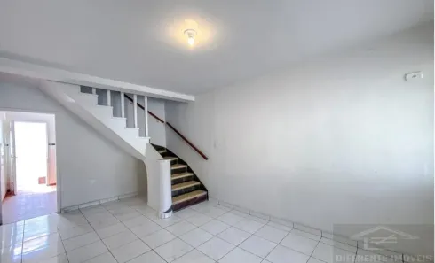 Casa com 3 Quartos para alugar, 120m² no Vila Gomes Cardim, São Paulo
