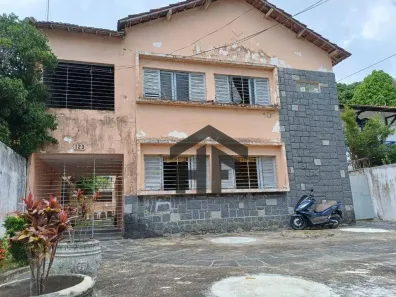 Casa com 8 Quartos à venda, 289m² no Torreão, Recife