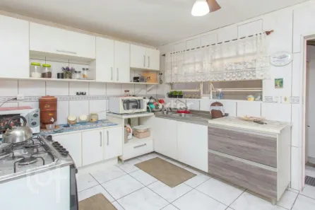 Casa com 3 Quartos à venda, 200m² no Parque Santa Fé, Porto Alegre