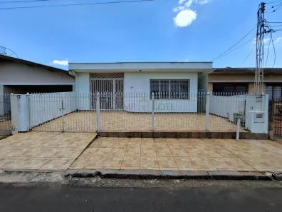 Casa com 3 Quartos para alugar, 154m² no Jardim Eulina, Campinas