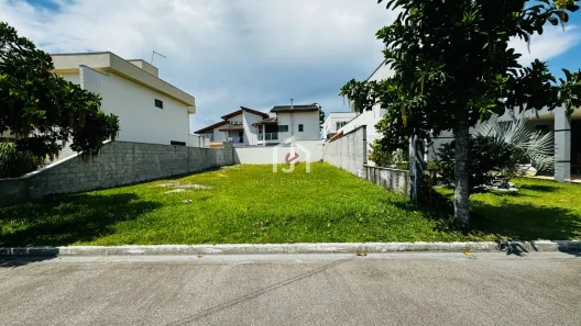 Lote/Terreno à venda, 300m² no Loteamento Residencial Campos do Conde II, Tremembé