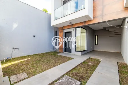 Sobrado com 3 Quartos à venda, 183m² no Fanny, Curitiba