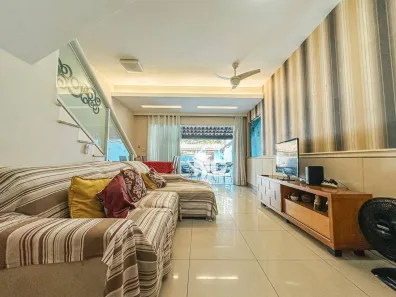 Casa com 2 Quartos à venda, 313m² no Maria Paula, São Gonçalo