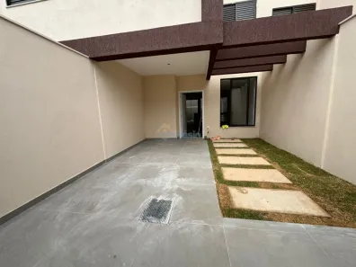 Casa com 3 Quartos à venda, 120m² no Santa Rosa, Belo Horizonte