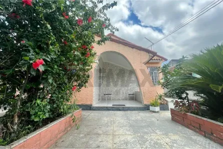 Casa com 5 Quartos à venda, 131m² no Marechal Hermes, Rio de Janeiro