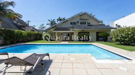 Casa de Condomínio com 5 Quartos à venda, 437m² no Tabatinga, Caraguatatuba