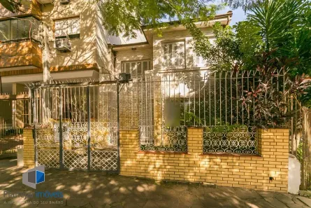 Casa com 4 Quartos à venda, 235m² no Petrópolis, Porto Alegre