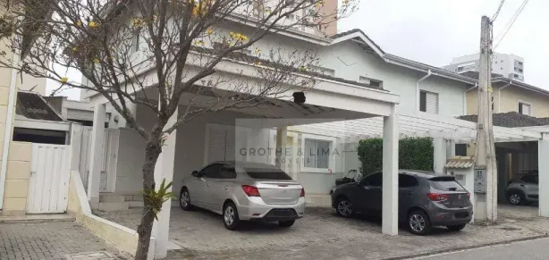 Casa de Condomínio com 4 Quartos à venda, 130m² no Loteamento Villa Branca, Jacareí