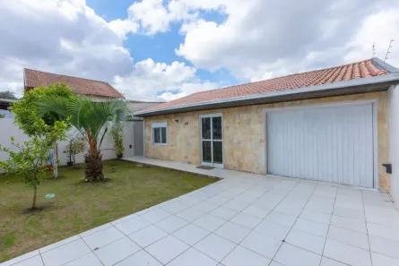 Casa com 3 Quartos à venda, 100m² no São Braz, Curitiba