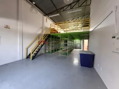 Ponto Comercial à venda, 400m² no Igara, Canoas