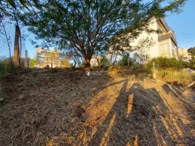Lote/Terreno à venda, 200m² no Guarujá, Porto Alegre