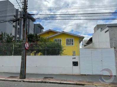 Casa com 3 Quartos à venda, 169m² no Coqueiros, Florianópolis