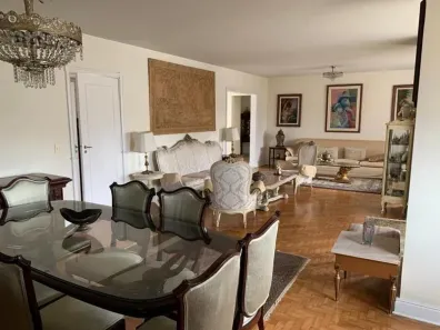 Apartamento com 3 Quartos à venda, 210m² no Cerqueira César, São Paulo