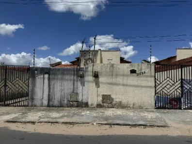 Casa com 2 Quartos à venda, 396m² no Queimadas, Horizonte