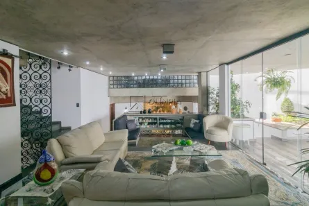 Casa com 5 Quartos à venda, 550m² no Vila Madalena, São Paulo