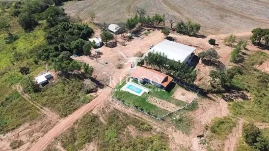 Fazenda/Sítio com 4 Quartos à venda, 62m² no Centro, Piracanjuba