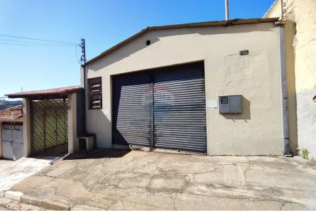 Galpão/Depósito/Armazém para alugar, 231m² no Vila Mota, Bragança Paulista