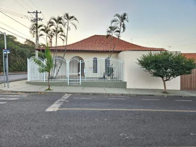 Casa com 3 Quartos à venda, 174m² no Jardim Nazareth, São José do Rio Preto