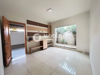 Casa com 3 Quartos à venda, 170m² no Pacaembu, Uberlândia