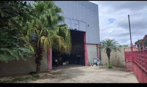 Galpão/Depósito/Armazém à venda, 700m² no Iporanga, Sorocaba