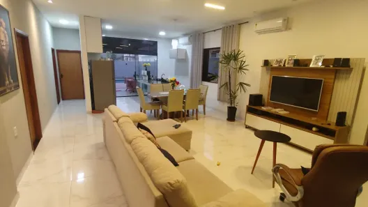 Casa de Condomínio com 3 Quartos à venda, 220m² no Ponta Negra, Manaus