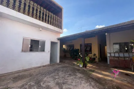 Casa com 3 Quartos à venda, 214m² no Vila Sumaré, Leme