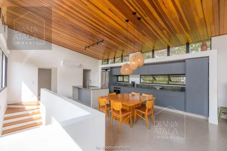 Casa de Condomínio com 3 Quartos à venda, 293m² no Caixa D´Água, Vinhedo