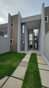 Sobrado com 4 Quartos à venda, 162m² no Sapiranga-Coité, Fortaleza