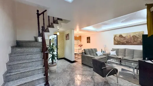 Sobrado com 3 Quartos à venda, 183m² no Vila Regente Feijó, São Paulo