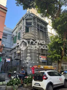 Sobrado com 4 Quartos à venda, 236m² no Catete, Rio de Janeiro