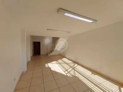 Sala Comercial para alugar, 42m² no Loteamento Residencial Central Park II, Itatiba