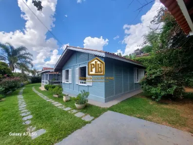 Casa com 3 Quartos à venda, 244m² no Jardim Centenário, Atibaia