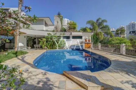 Casa com 4 Quartos à venda, 750m² no Santo Amaro, São Paulo
