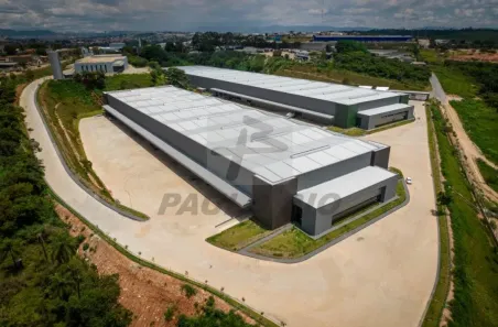 Galpão/Depósito/Armazém para alugar, 1646m² no Campina Verde, Contagem
