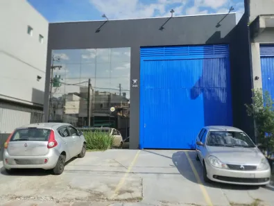 Galpão/Depósito/Armazém para alugar, 439m² no Passo da Areia, Porto Alegre