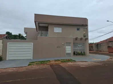 Sobrado com 3 Quartos à venda, 165m² no Vila Margarida, Campo Grande