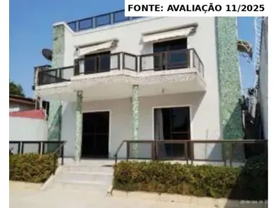 Sobrado com 4 Quartos à venda, 300m² no Santa Rita, Macapá