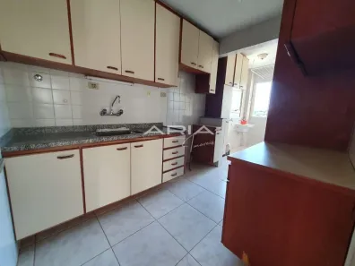 Apartamento com 3 Quartos à venda, 75m² no Vila Ipiranga, Londrina