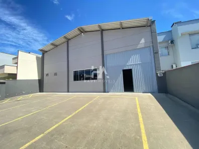 Galpão/Depósito/Armazém para alugar, 280m² no Nereu Ramos, Jaraguá do Sul