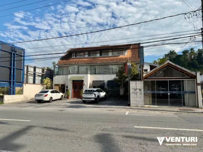 Imóvel Comercial com 4 Quartos à venda, 680m² no Vila Nova, Blumenau