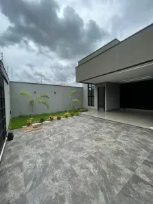 Casa com 3 Quartos à venda, 168m² no Jardim Califórnia, Goiânia