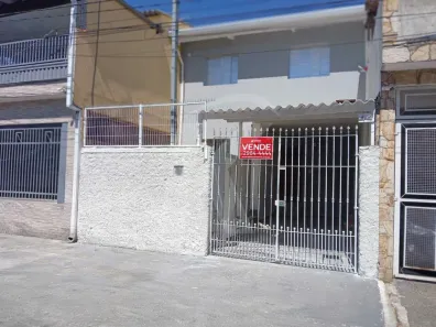 Sobrado com 3 Quartos à venda, 200m² no Vila Nilo, São Paulo