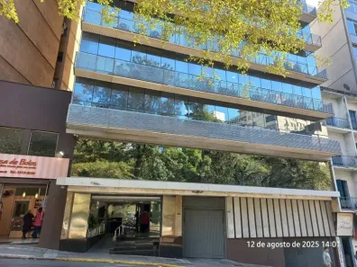 Sala Comercial à venda, 43m² no Centro Histórico, Porto Alegre