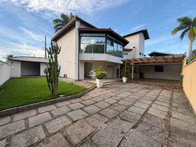 Casa com 3 Quartos para venda ou aluguel, 204m² no Campo Grande, Rio de Janeiro