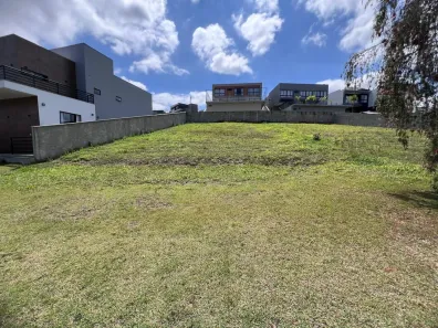 Lote/Terreno à venda, 488m² no Centro, Juiz de Fora