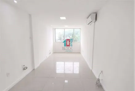 Sala Comercial para venda ou aluguel, 30m² no Recreio dos Bandeirantes, Rio de Janeiro