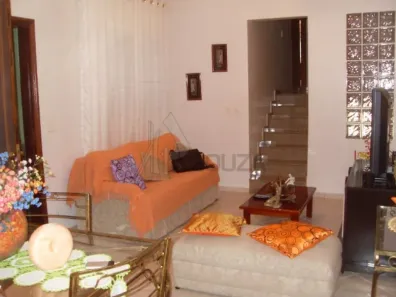 Sobrado com 4 Quartos à venda, 205m² no Vila Vitório Mazzei, São Paulo