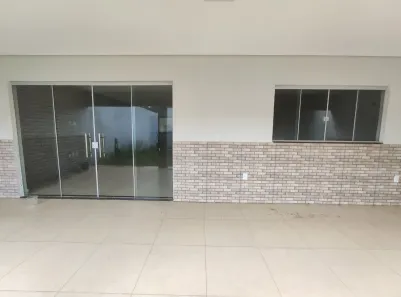 Casa com 3 Quartos à venda, 270m² no Setor Tradicional, Brasília